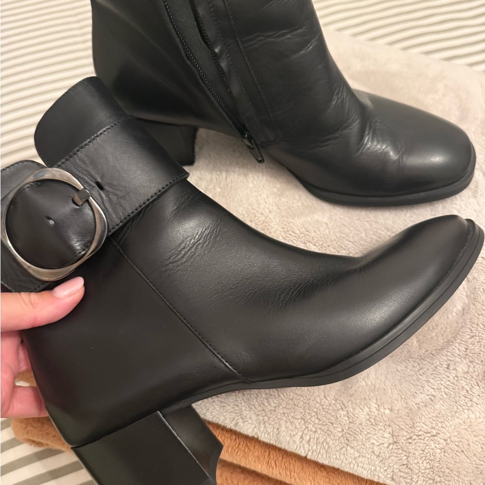Paul Green Black Leather Ankle Boots with Buckle
